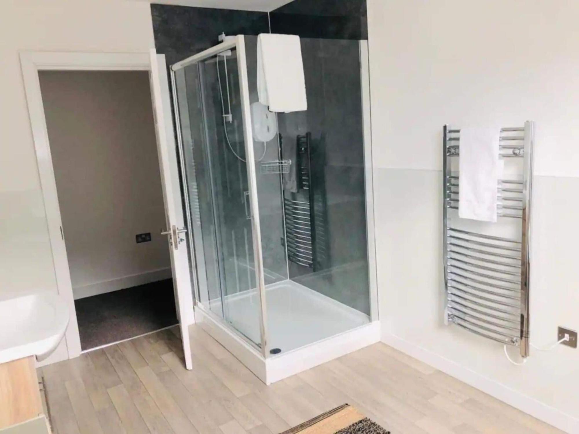1 And 2 Bedroom Shield House Apartments Sheffield Centre Zewnętrze zdjęcie