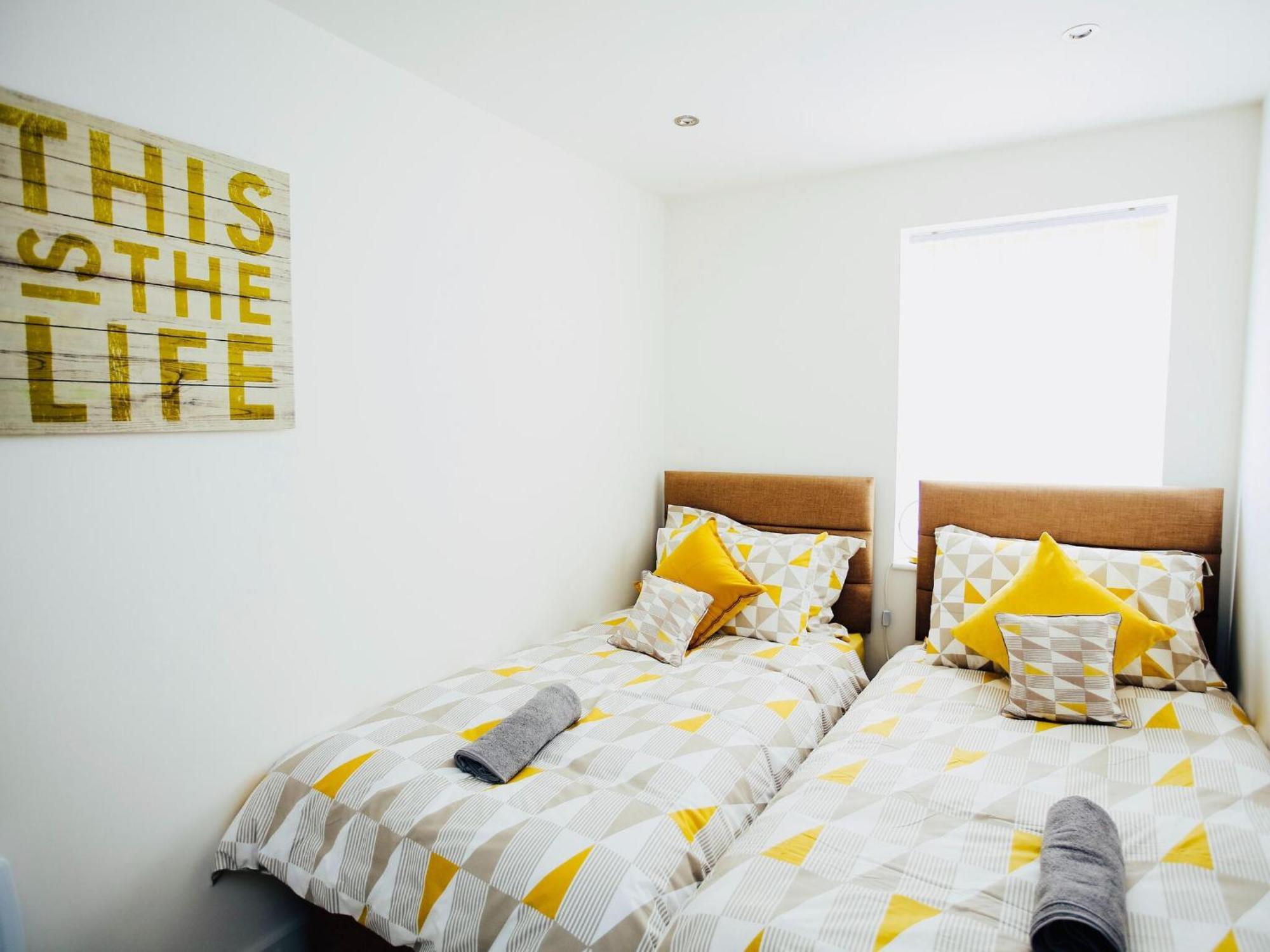 1 And 2 Bedroom Shield House Apartments Sheffield Centre Zewnętrze zdjęcie